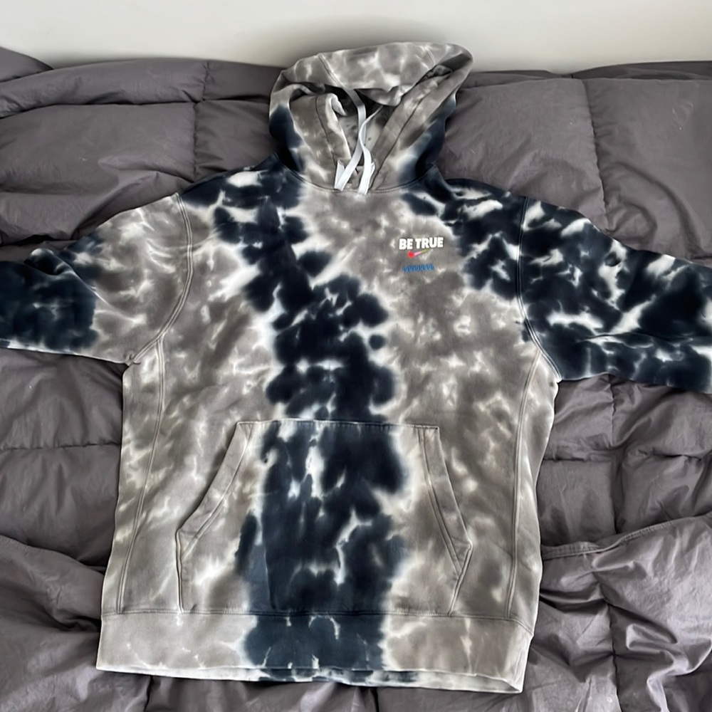 Nike tie dye hoodie